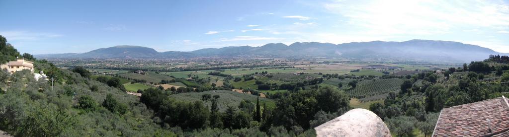A Casa Di Mi Appartamenti Vacanza Montefalco Buitenkant foto
