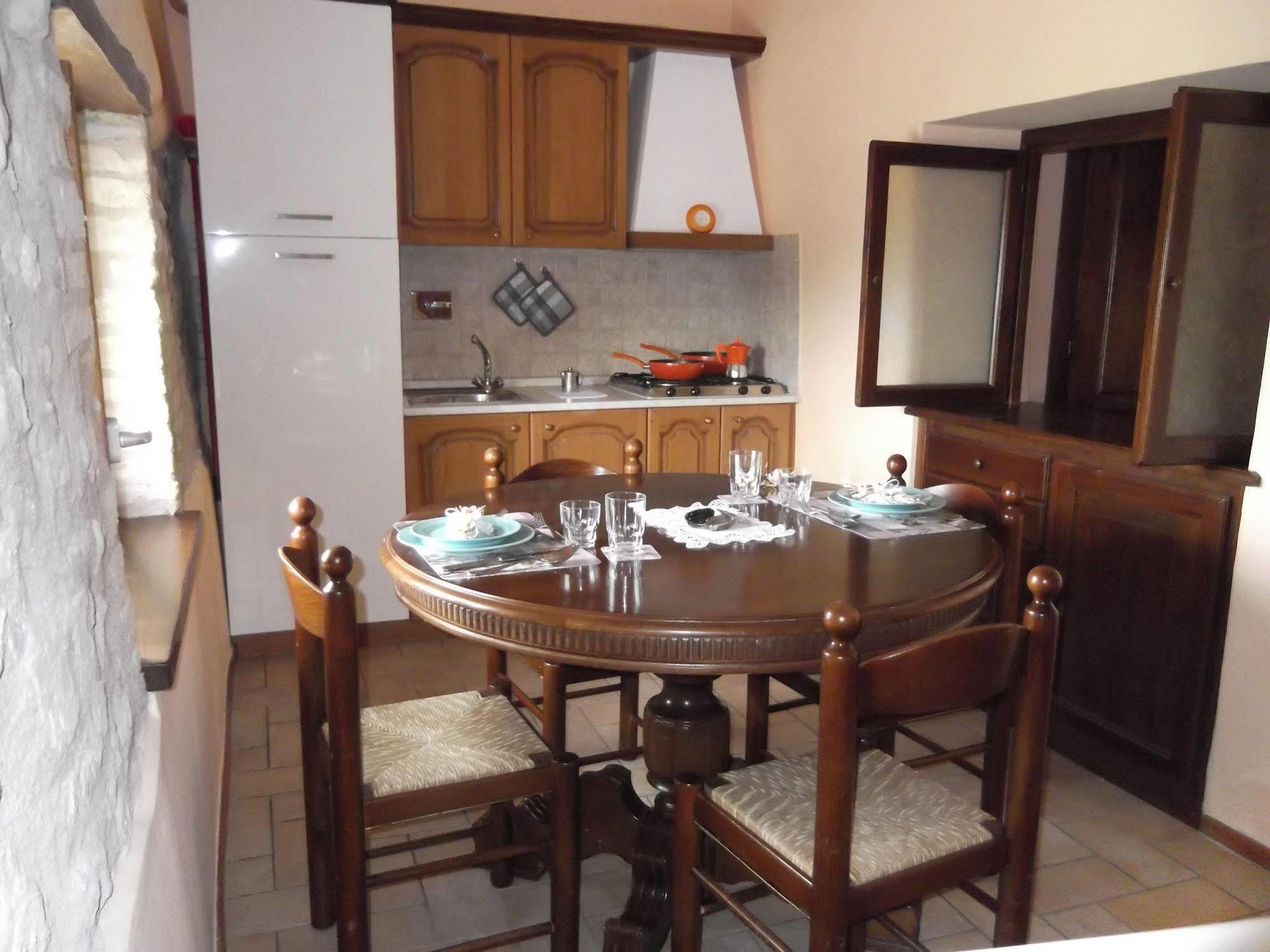 A Casa Di Mi Appartamenti Vacanza Montefalco Buitenkant foto